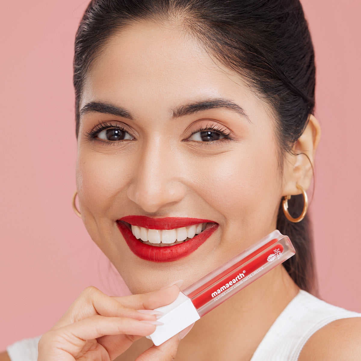 Feather Light Liquid Matte Lipstick- 06 Red Velvet