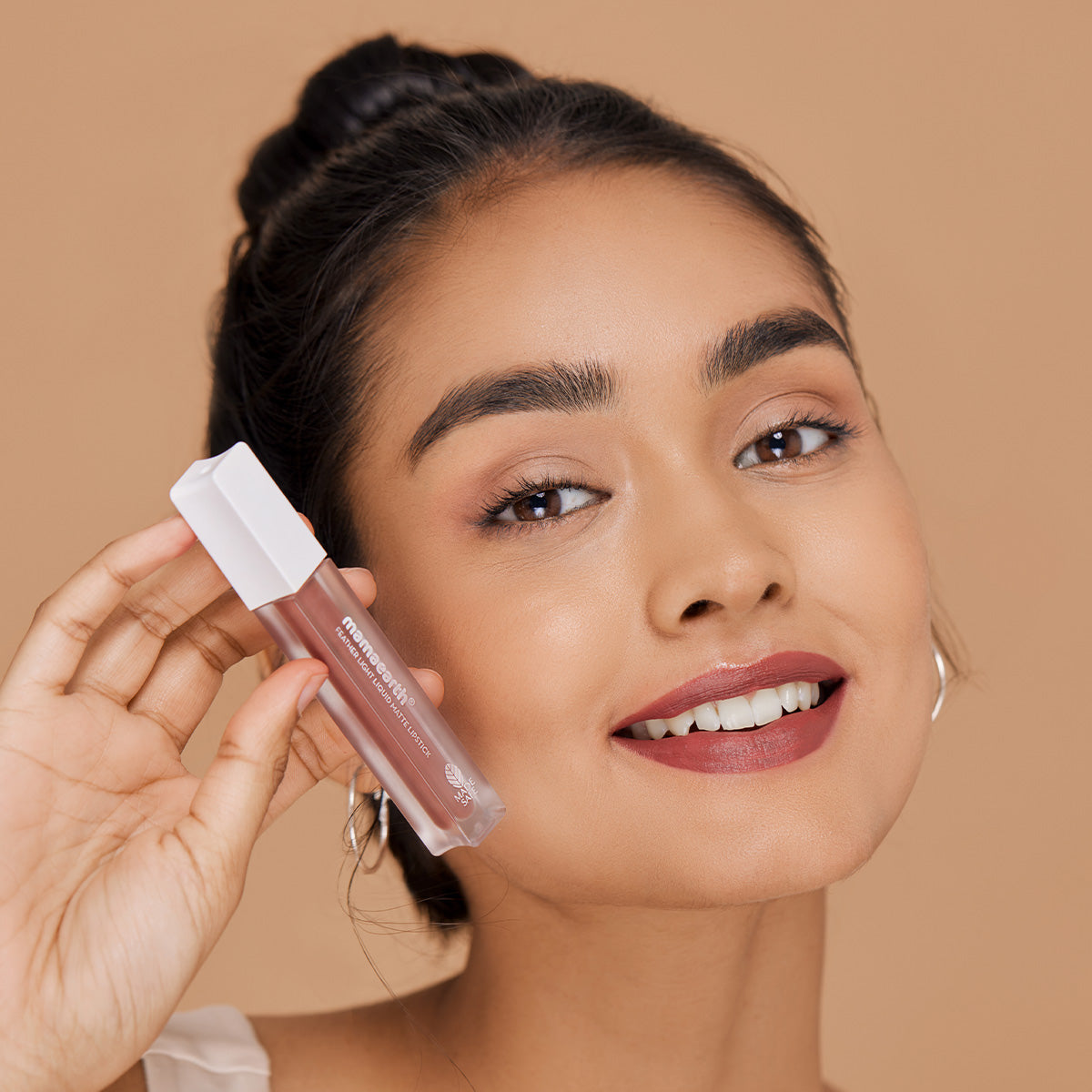 Feather Light Liquid Matte Lipstick- 03 Nude Tea
