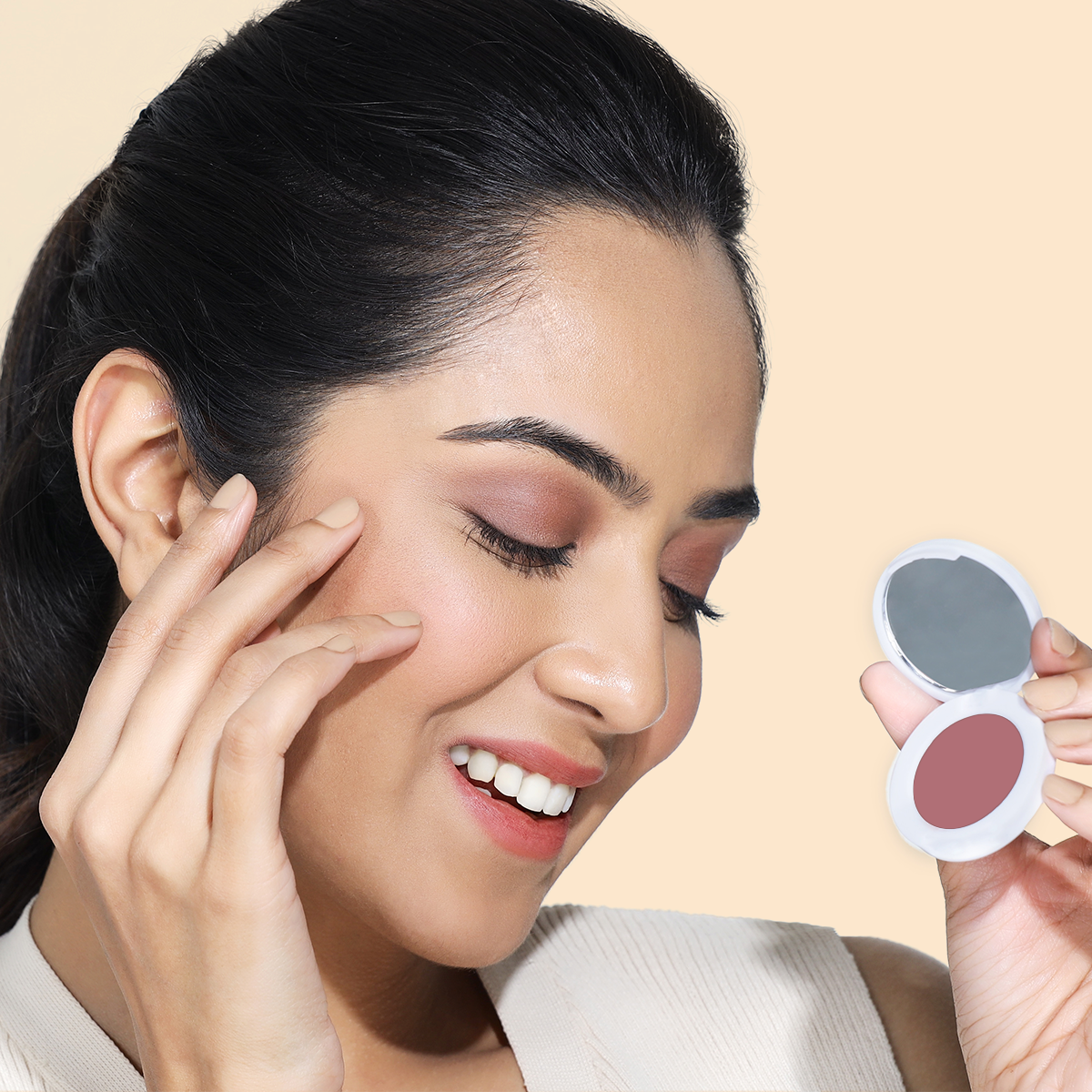 Nourishing Natural Lip Cheek & Eye Tint - 02 Coco Nude