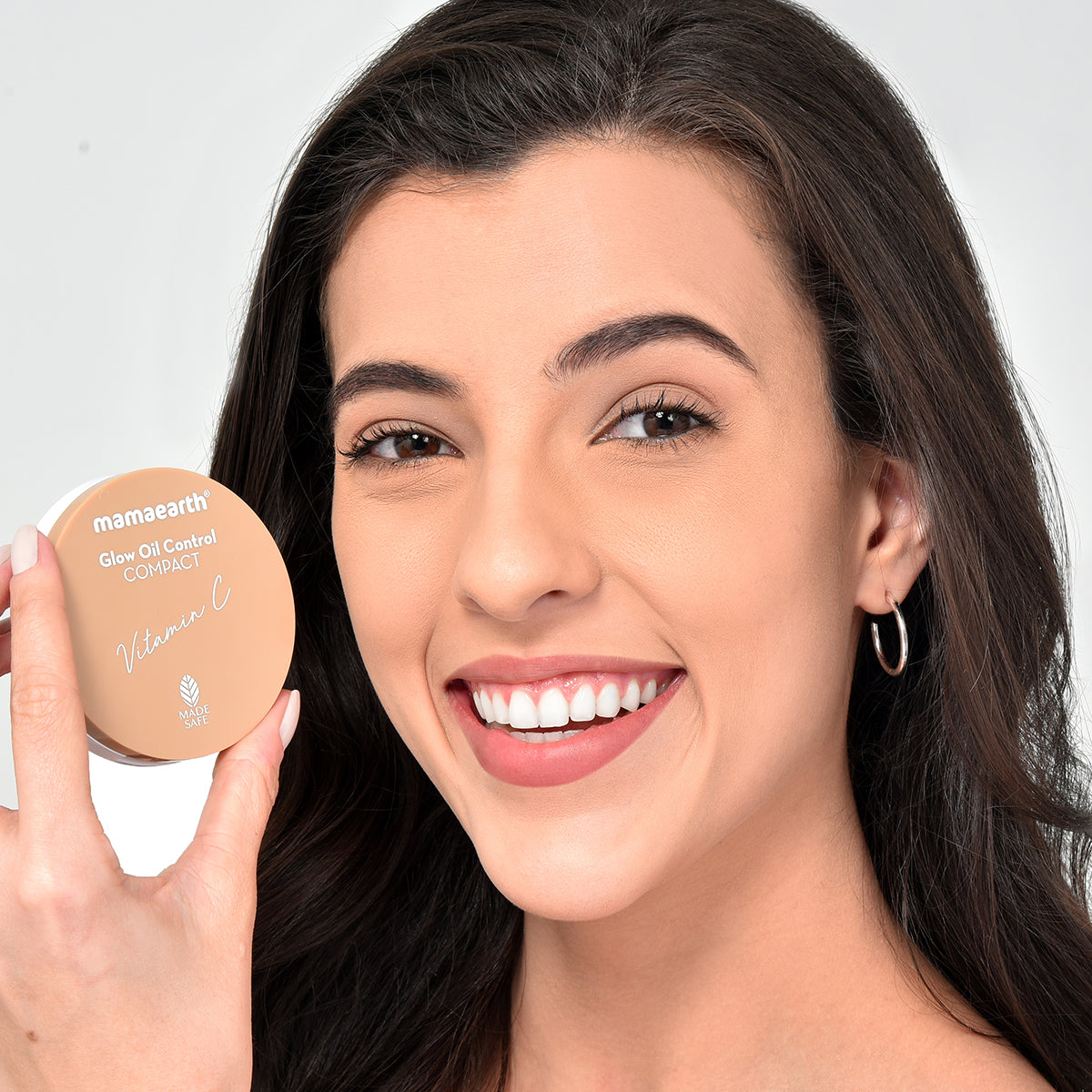 Glow Oil Control Compact - 01 Ivory Glow